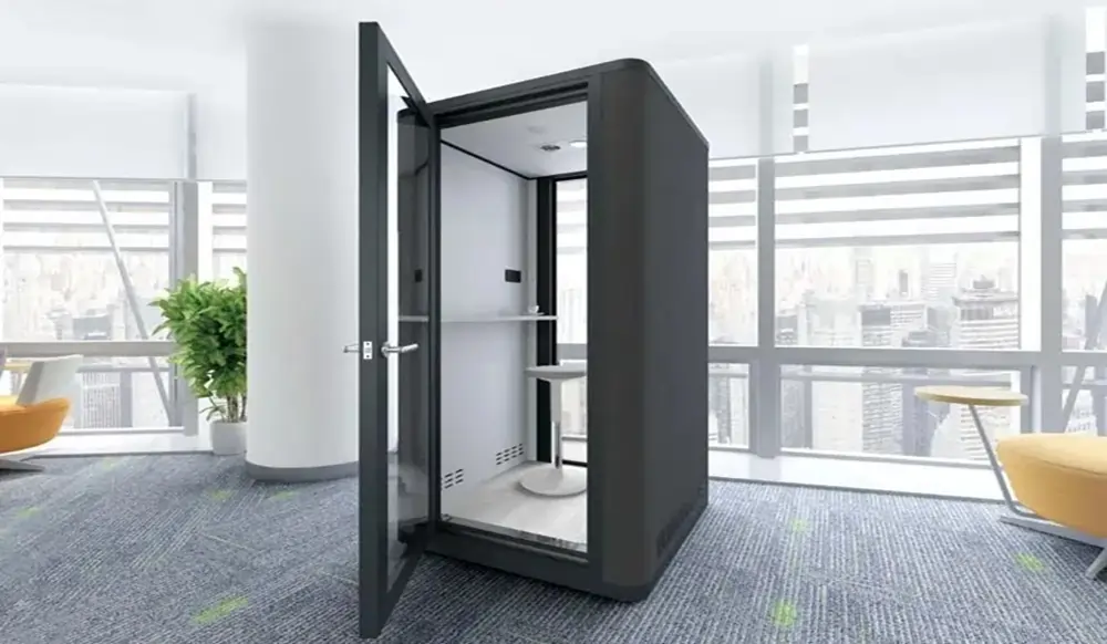 India telephone booth