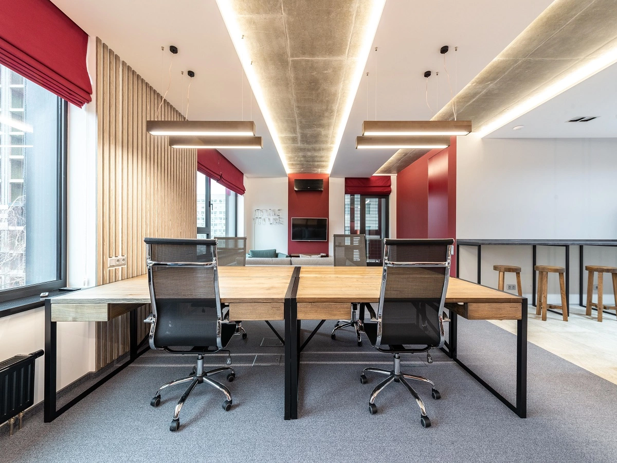 open plan workstations